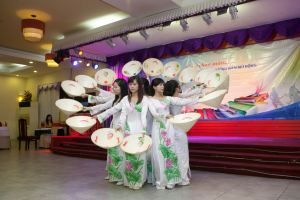 Các hoạt động văn hóa văn nghệ chào mừng các sự kiện quan trọng của công ty diễn ra thường niên